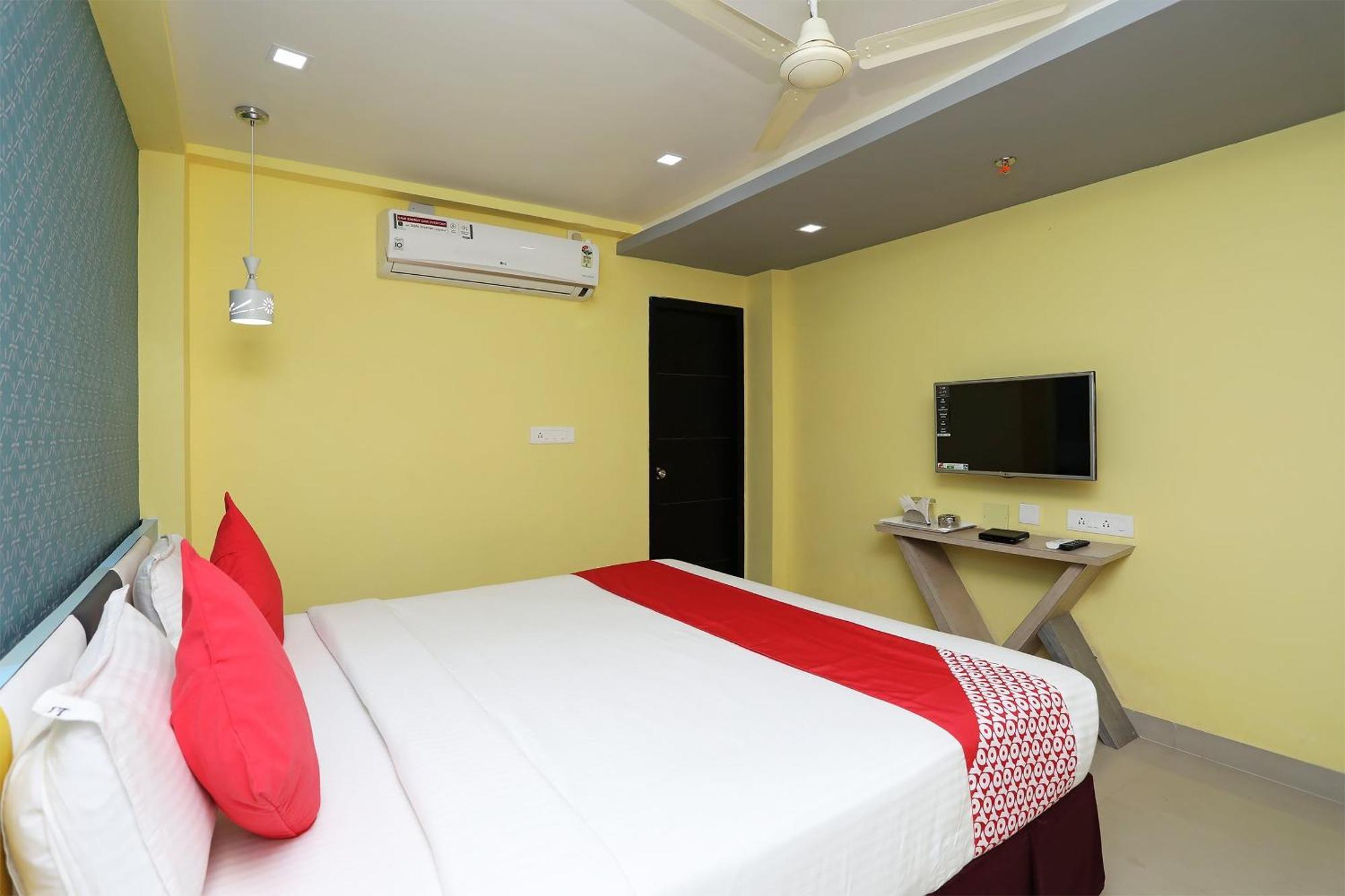 Super Capital O Sai Jagannath Hotel Khandagiri Luaran gambar